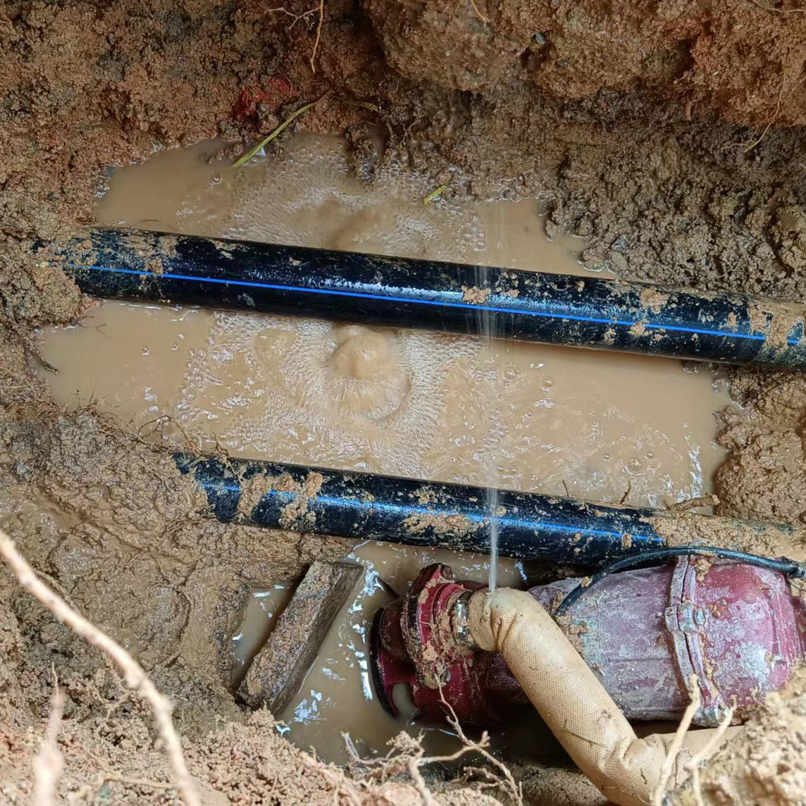 泰州PE管道漏水检测及维修5